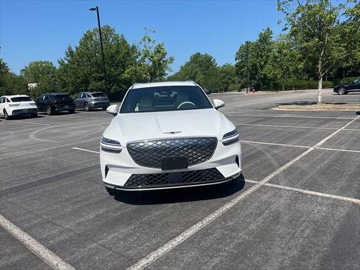 2025 Genesis Electrified GV70 Advanced AWD