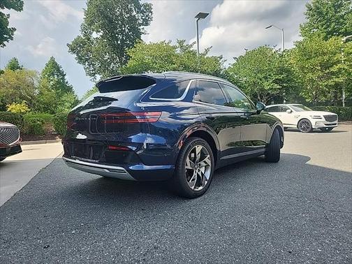2024 Genesis Electrified GV70 Advanced AWD