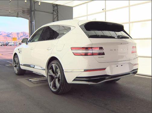 2026 Genesis GV80 2.5T