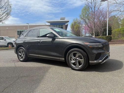 Makalu Gray 2026 Genesis GV70 2.5T