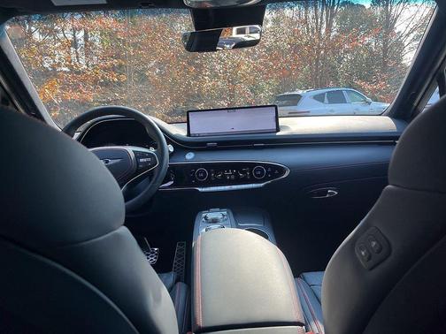 2024 Genesis GV70 3.5T AWD Sport