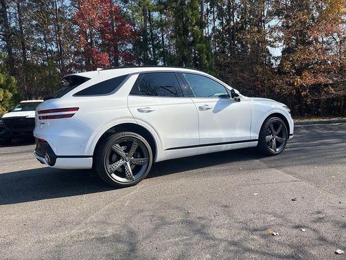 2024 Genesis GV70 3.5T AWD Sport