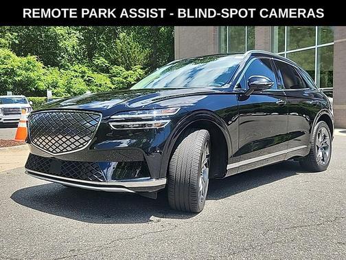 Vik Black 2023 Genesis Electrified GV70 Advanced AWD