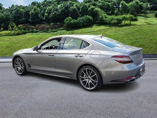 2026 Genesis G70 2.5T RWD Prestige