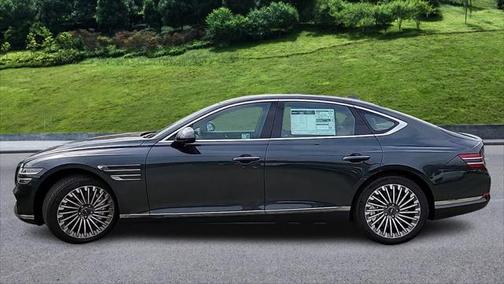 2024 Genesis Electrified G80 Advanced