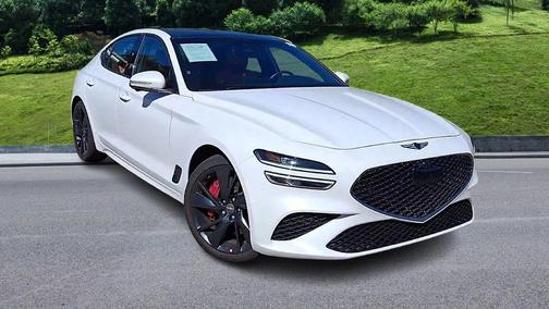 2023 Genesis G70 3.3T RWD
