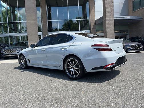 Siberian Ice 2022 Genesis G70 3.3T RWD