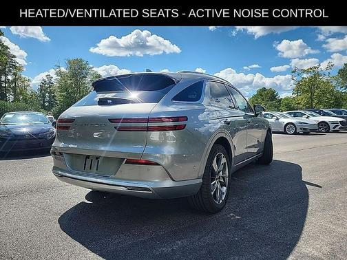 2025 Genesis Electrified GV70 Advanced AWD