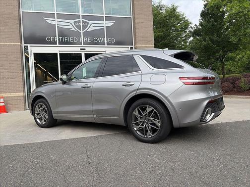Savile Silver 2022 Genesis GV70 2.5T AWD