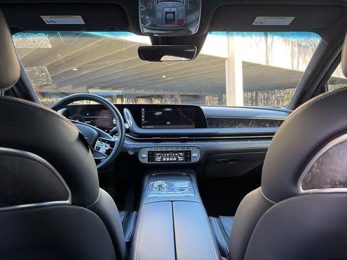 2023 Genesis G90 3.5T e-SC AWD