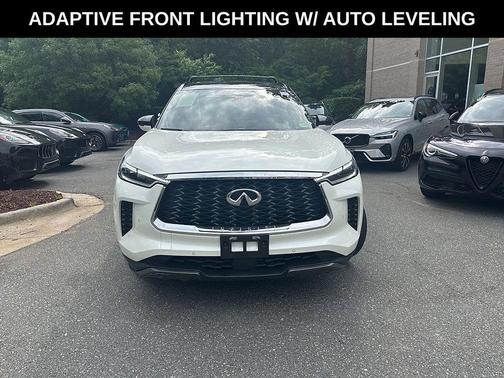Majestic White/Black Obsidian 2025 INFINITI QX60 AUTOGRAPH