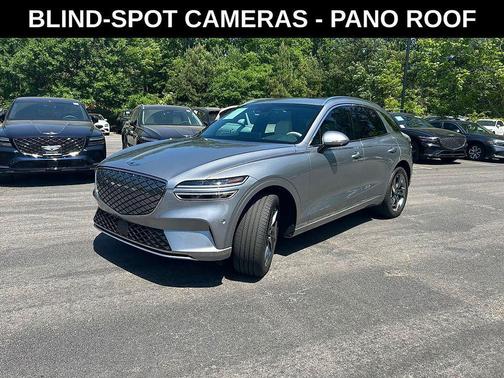 Savile Silver 2023 Genesis Electrified GV70 Advanced AWD