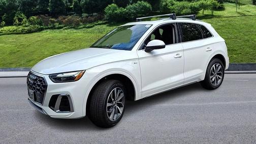2024 Audi Q5 45 S line Premium Plus