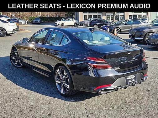 2025 Genesis G70 2.5T RWD