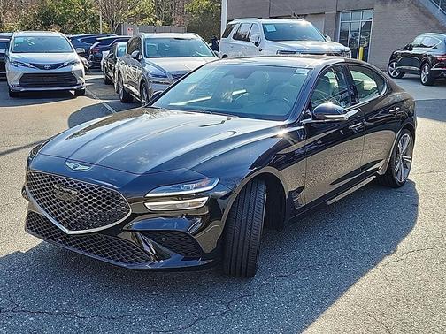 2025 Genesis G70 2.5T RWD