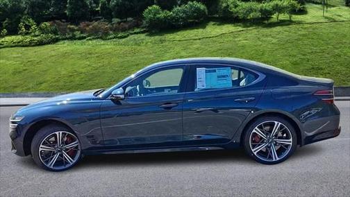 2025 Genesis G70 2.5T AWD