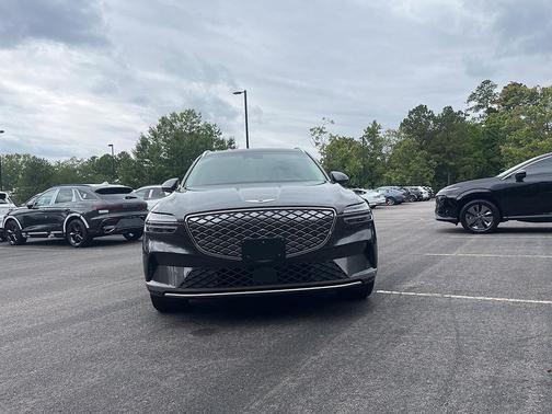 2025 Genesis Electrified GV70 Advanced AWD