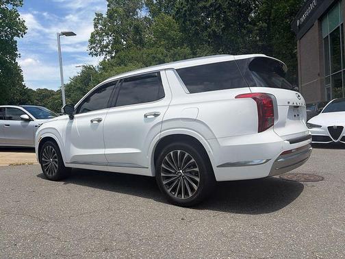 Hyper White 2024 Hyundai PALISADE Calligraphy