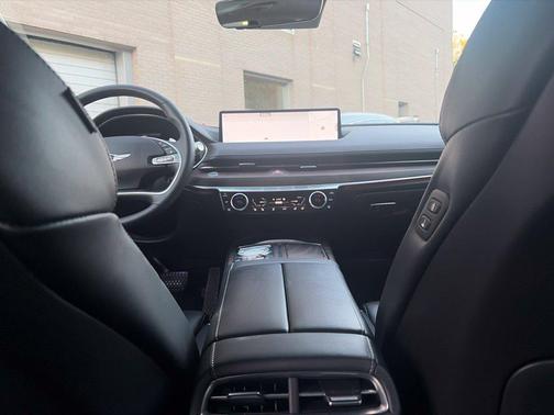 Uyuni White 2021 Genesis G80 3.5T RWD