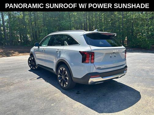 Wolf Gray 2024 Kia Sorento SX