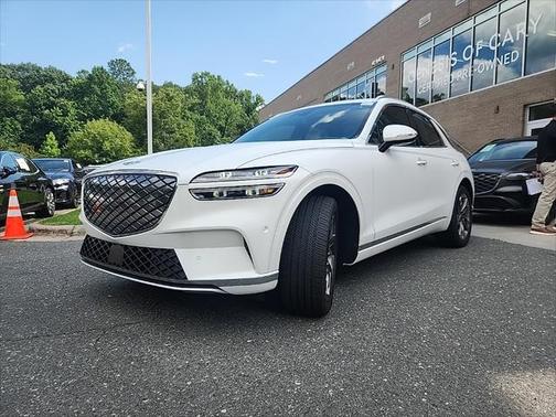 2024 Genesis Electrified GV70 Advanced AWD