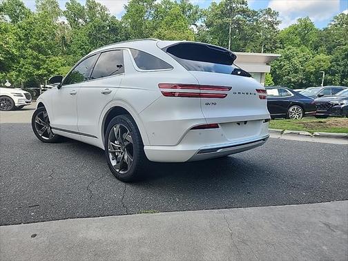 2024 Genesis Electrified GV70 Advanced AWD