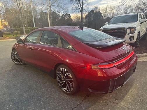 2024 Hyundai IONIQ 6 SEL