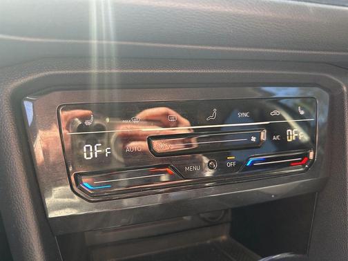 2024 Volkswagen Tiguan 2.0T SE 4MOTION