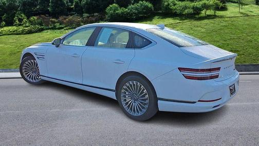 2024 Genesis Electrified G80 Advanced