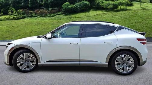 2024 Genesis GV60 Standard RWD