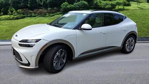 2024 Genesis GV60 Standard RWD