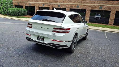 Uyuni White 2026 Genesis GV80 3.5T