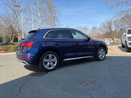 2018 Audi Q5 2.0T Premium Plus