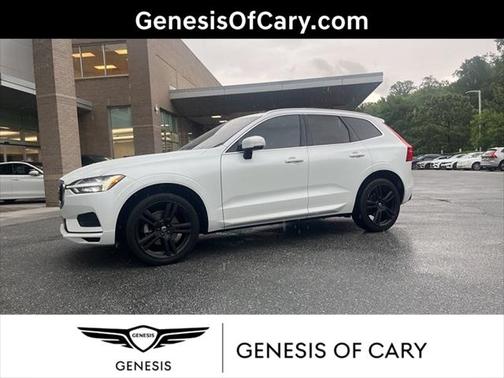 2020 Volvo XC60 T5 Momentum