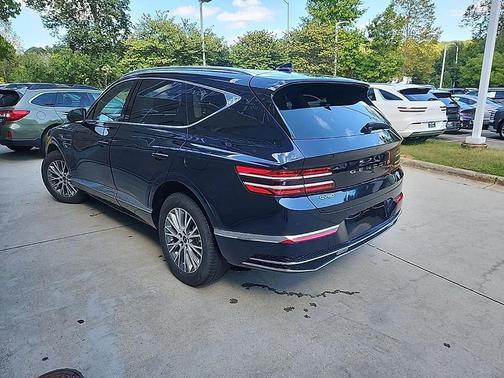 2025 Genesis GV80 2.5T