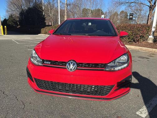 2018 Volkswagen Golf GTI 2.0T S 4-Door