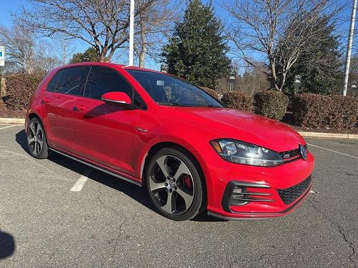 2018 Volkswagen Golf GTI 2.0T S 4-Door