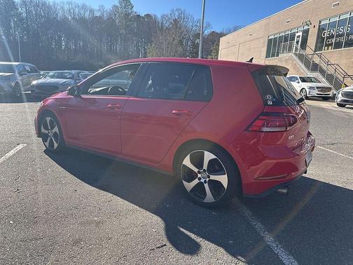 2018 Volkswagen Golf GTI 2.0T S 4-Door