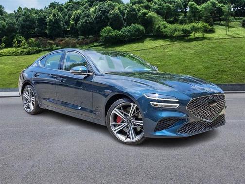 2025 Genesis G70 3.3T RWD Sport Advanced