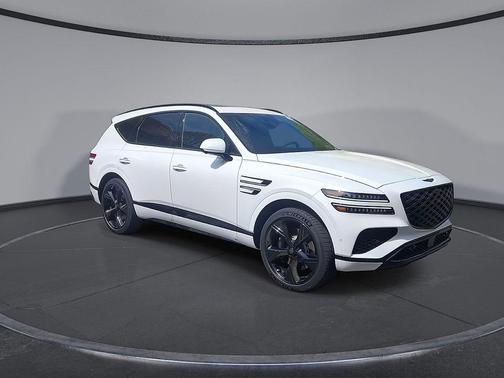 Uyuni White 2026 Genesis GV80 3.5T