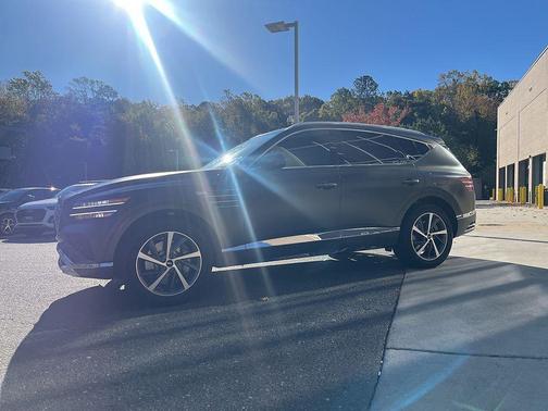 2025 Genesis GV80 2.5T