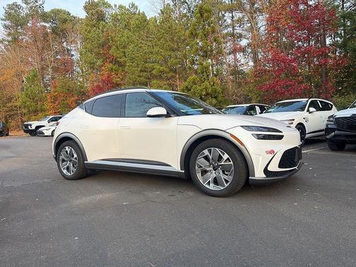 2024 Genesis GV60 Standard RWD