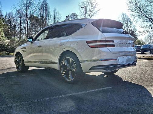 2026 Genesis GV80 2.5T