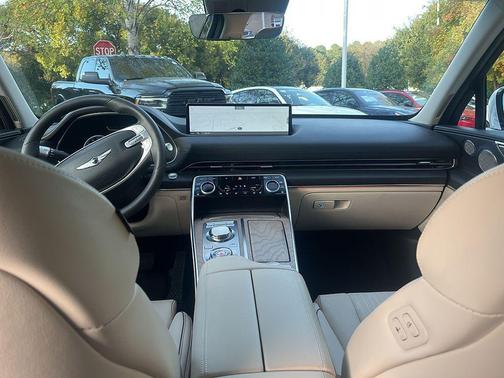 2024 Genesis GV80 2.5T