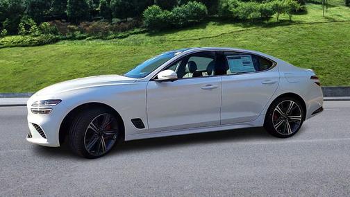 2025 Genesis G70 3.3T RWD Sport Advanced