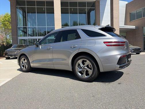 Savile Silver 2026 Genesis GV70 2.5T Advanced