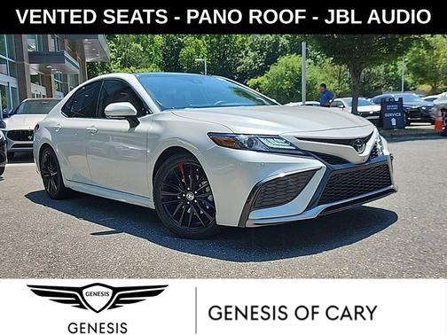 Wind Chill Pearl 2022 Toyota Camry XSE