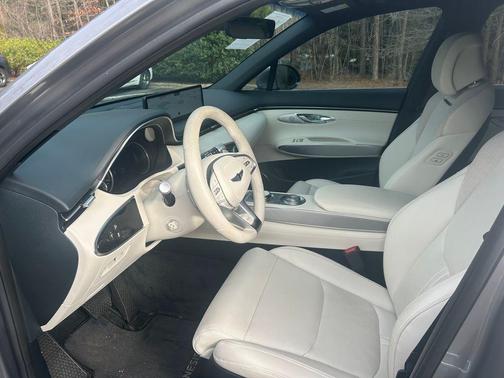 2024 Genesis Electrified GV70 Advanced AWD