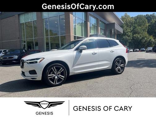 2019 Volvo XC60 T5 Momentum