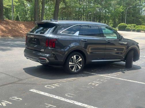 Platinum Graphite 2024 Kia Sorento Plug-In Hybrid SX Prestige